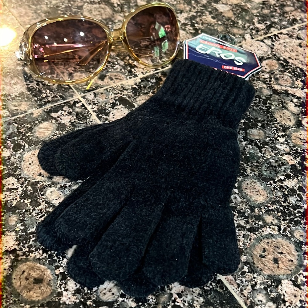 Chenille gloves